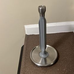 Paper towel holder