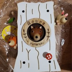 New Japan Animal Tree Bear Fox Rabbit Musical Melody Wind Up Music Box Totoro