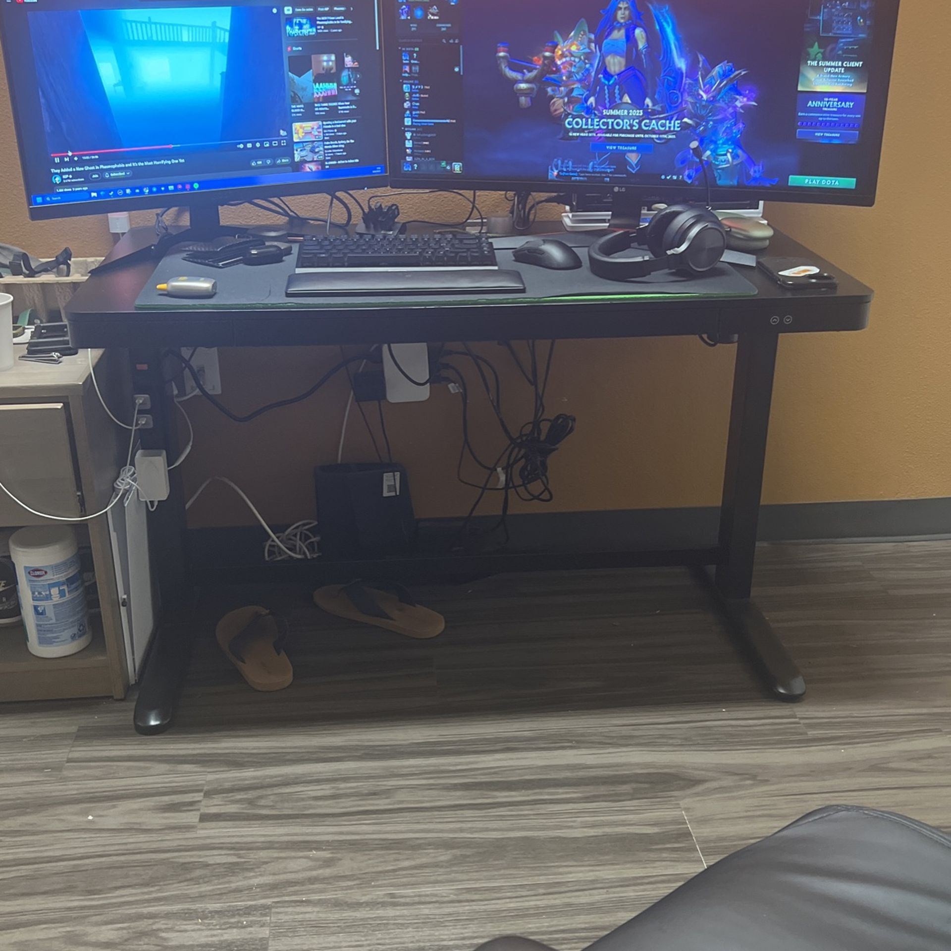 Real Space Electric Standing Desk 