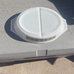 Pyrex Verde square flowers divided casserole