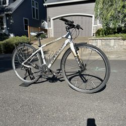 Cannondale Touring Bike