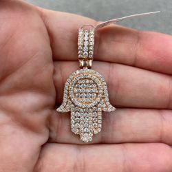 14k Rose Gold Hamsa Charm With Round Diamonds 