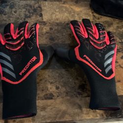 Goalie gloves