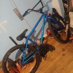 Wheelie bike