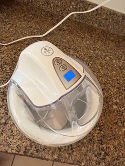 Pampered chef ice cream maker
