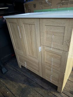 30” BATHROOM VANITY NEW WITH DRAWERS