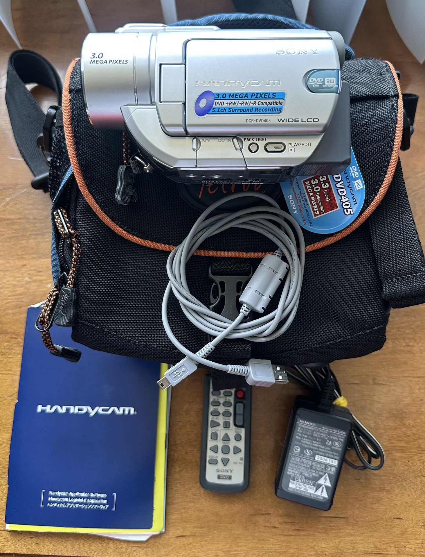 Sony DCR-DVD405 MiniDV 3MP Wide LCD Digital Video Handycam Camcorder