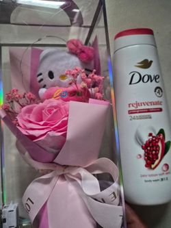Hello kitty bouquet