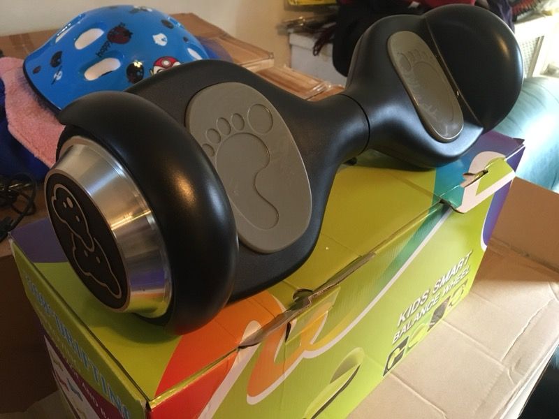 Toddlers hoverboard (new)