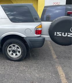 Isuzu Rodeo Sport/Amigo (HARD TOP ONLY!)
