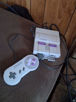 Mini Super Nintendo w/ AOC gaming monitor