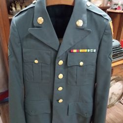 Military Jacket Size 35 Long