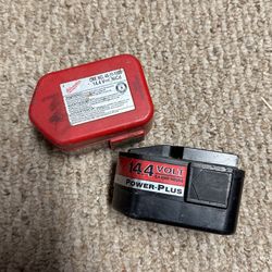 2 14.4 Amp Milwaukee Batteries