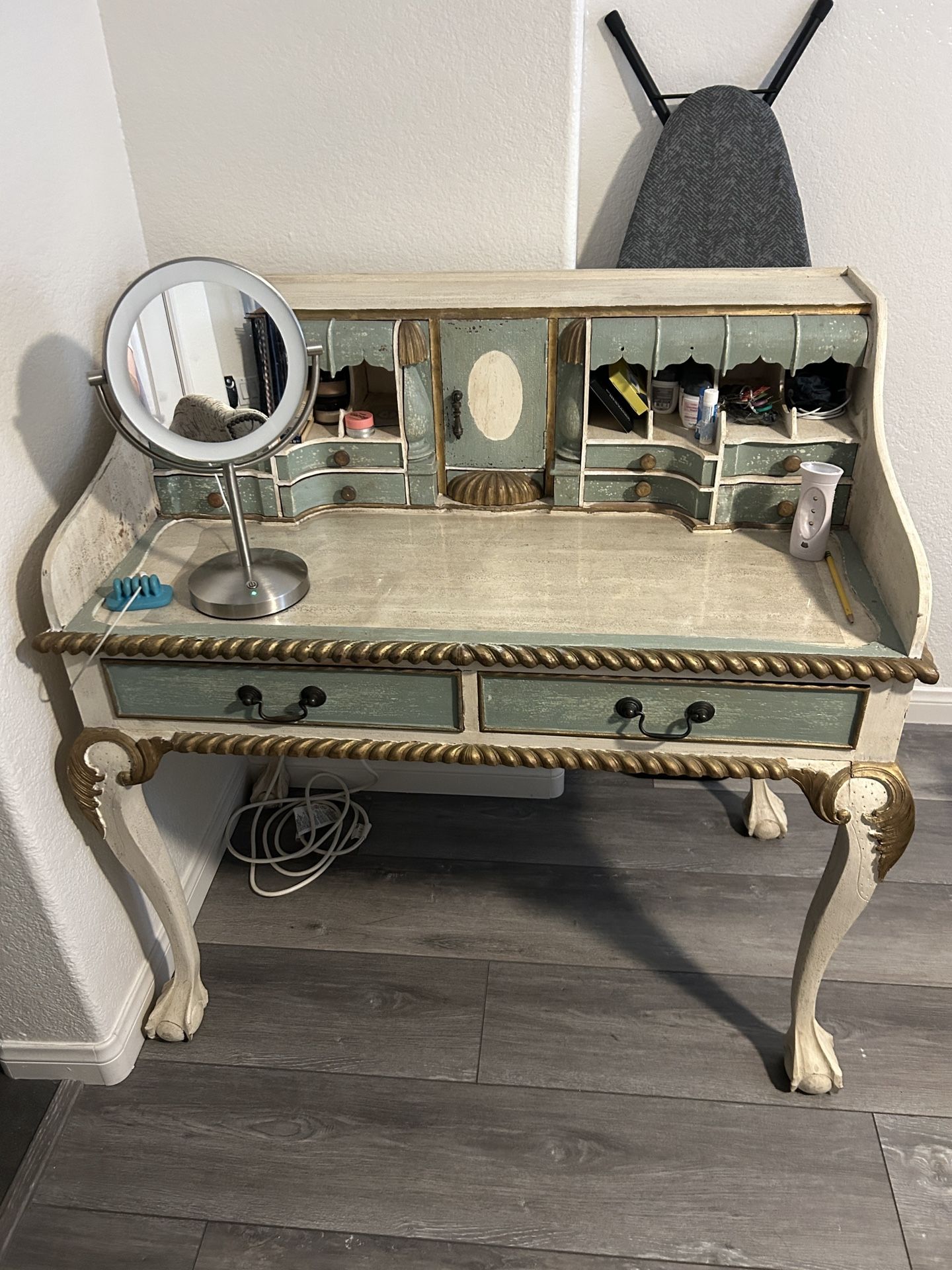 Hand Painted Wood Antique Look vanity/writing Desk