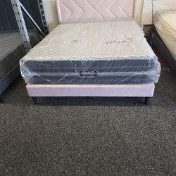 QUEEN HYBRID MATTRESS 13"IN THICK 