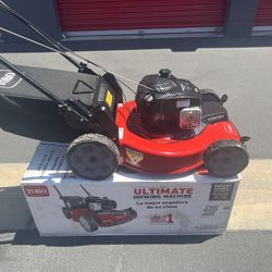 Toro 22 in. Recycler Briggs & Stratton High Wheel FWD Gas Walk Behind Self Propelled Lawn Mower with Super Bagger