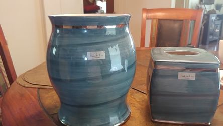 Nicole Miller Tissue Box and Waste Basket