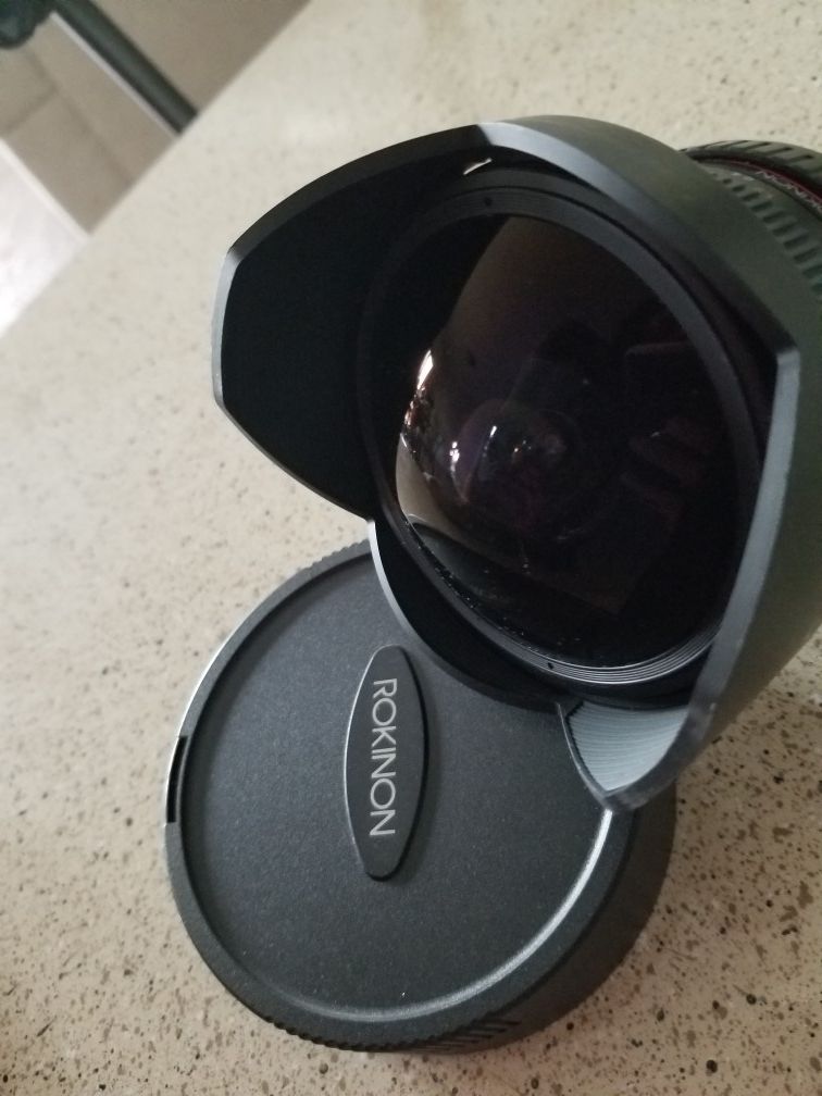 Rokinon 8mm f/3.5 UMC Fish eye CS 2 Lens