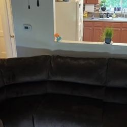 6-Sectional Couch