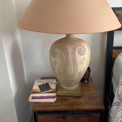 A set of 2 lamps touch of Elegance 