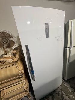 Frigidaire freezerless refrigerator