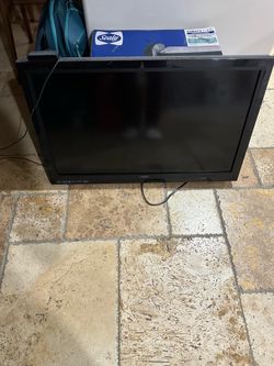 VIZIO 39 in Tesla Black LED Flat Screen TV High Definition Display