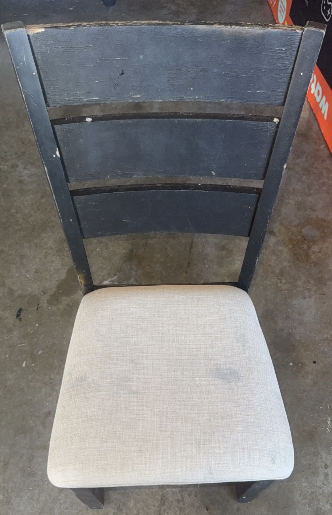 6 Dining Chairs