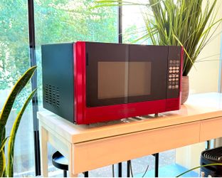Space Saving Countertop Microwave - Red & Black