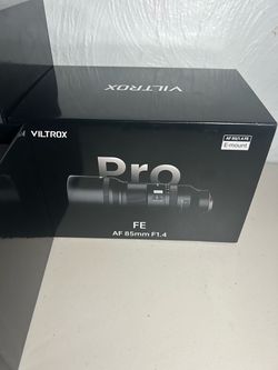 Viltrox 85mm f1.4 lens