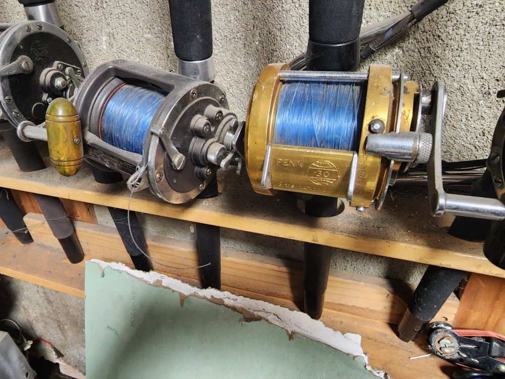 Equipo De Pesca Todo Por 1000 Dolares Se Tiene Que Ir Todo Junto Presio Firme