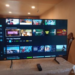 Samsung 43" class DU7200B