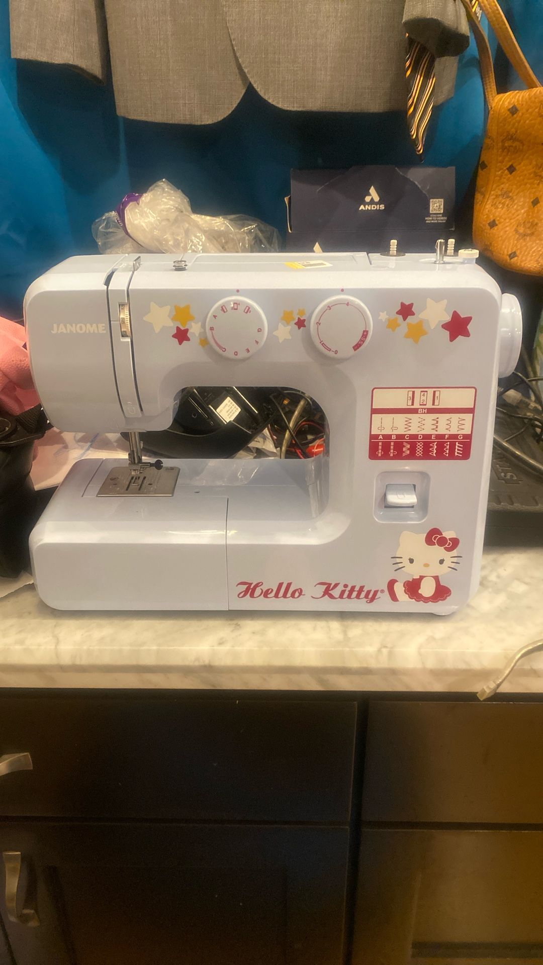 Hello Kitty Sewing Machine by JANOME #15312