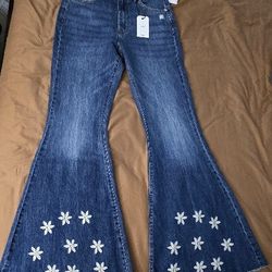 Forever 21 Flare Jeans Size 27 