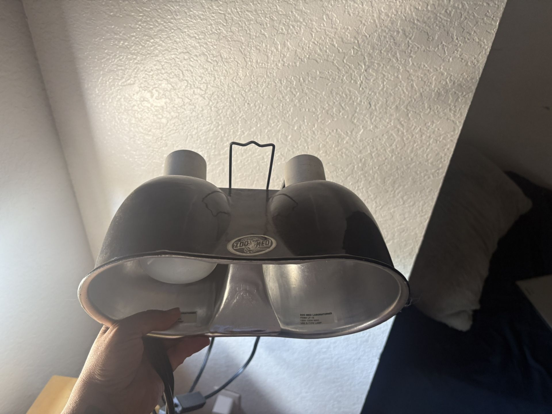 Zoo Med Combo Deep Dome Lamp, Large