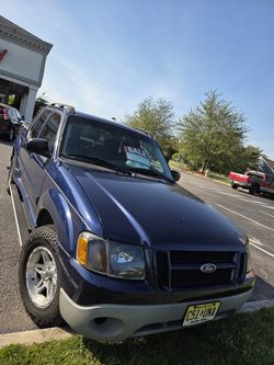 2004 Ford Explorer Sport Trac XLT