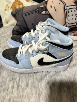 Youth Air Jordan Mid