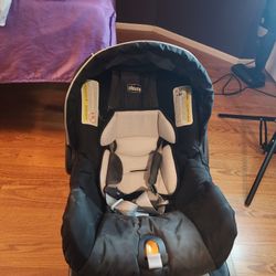 Chicco Carseat