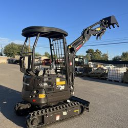 Brand New Diesel 2 Ton Mini Excavator 