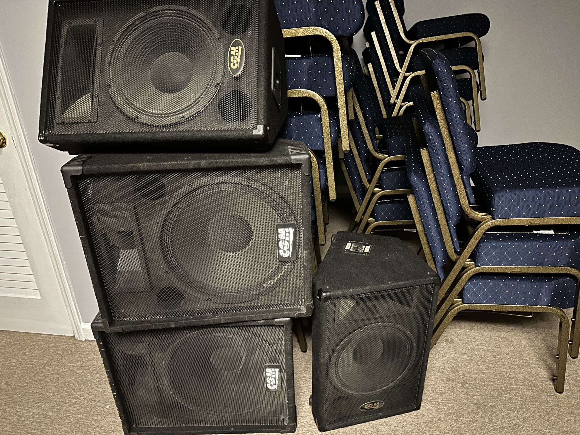 Monitors And Speakers 