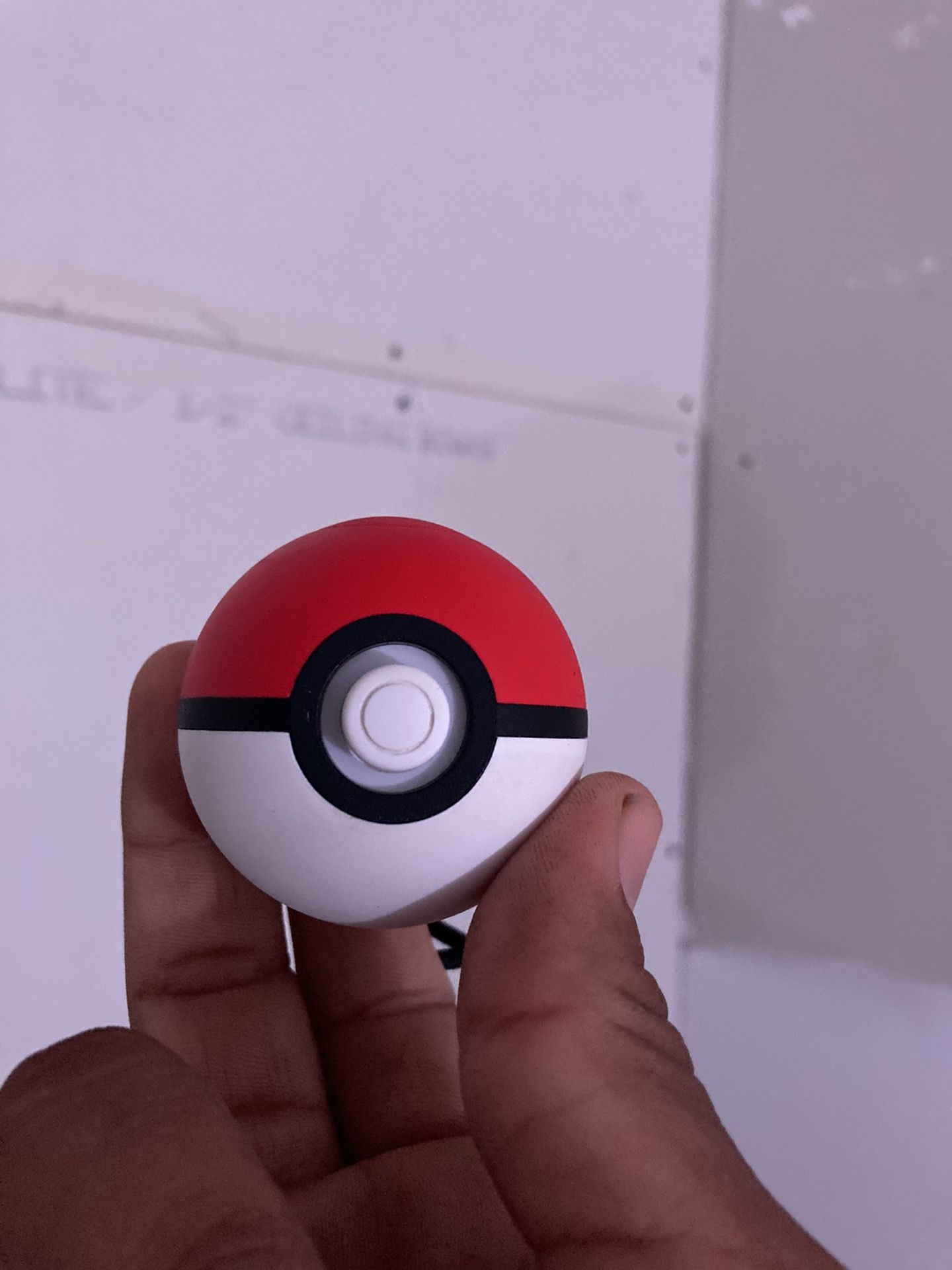 Pokémon ball for let’s go eevee/ Pokémon go with case and legendary Pokémon (pic up only)