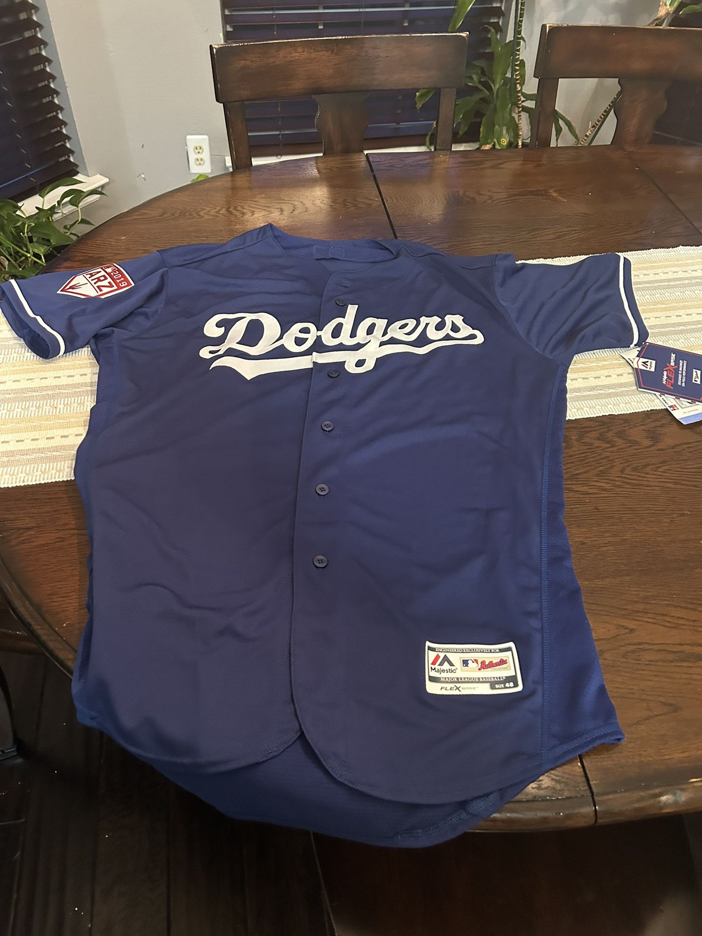 Official Majestic MLB Jerseys