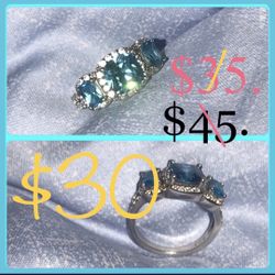 New beautiful blue topaz sterling silver ring