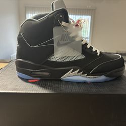 Jordan 5 Retro Metallic