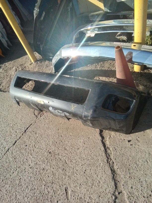 2014 - 2018 Toyota Sequoia Front Bumper