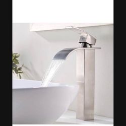 Bathroom Sink Faucet 