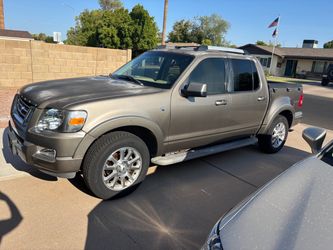 2007 Ford Explorer Sport Trac Crew Cab Pickup