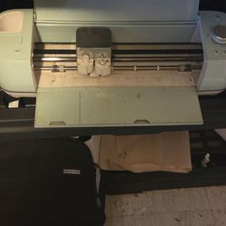 Cricut bundle