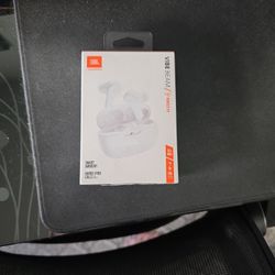 JBL Vibe Beam Wireless Earbud Headphones 