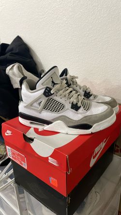 Jordans 4s Military Black 