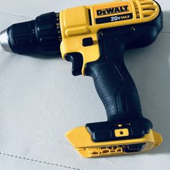 HOT SALE 🔥🎇DeWALT Max 1/2" 20V Cordless Compact Drill Driver DCD771B (Tool only )